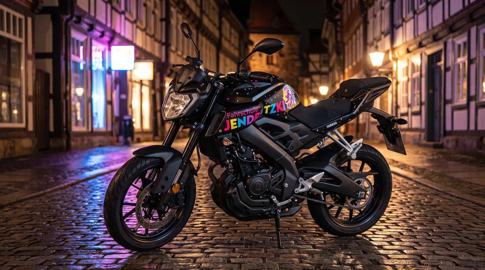 125er-Motorrad im Jendritzki-Design für das B196-Seminar